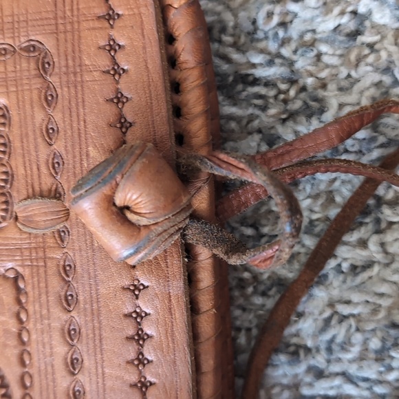 Genuine Leather Bag From Spain - Picture 4 of 8